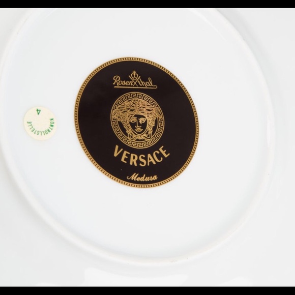 Rosenthal/ Versace 20 piece red Medusa coffee set. - Picture 6 of 8